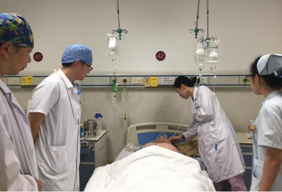 抢救2.jpg 抢救2.jpg
