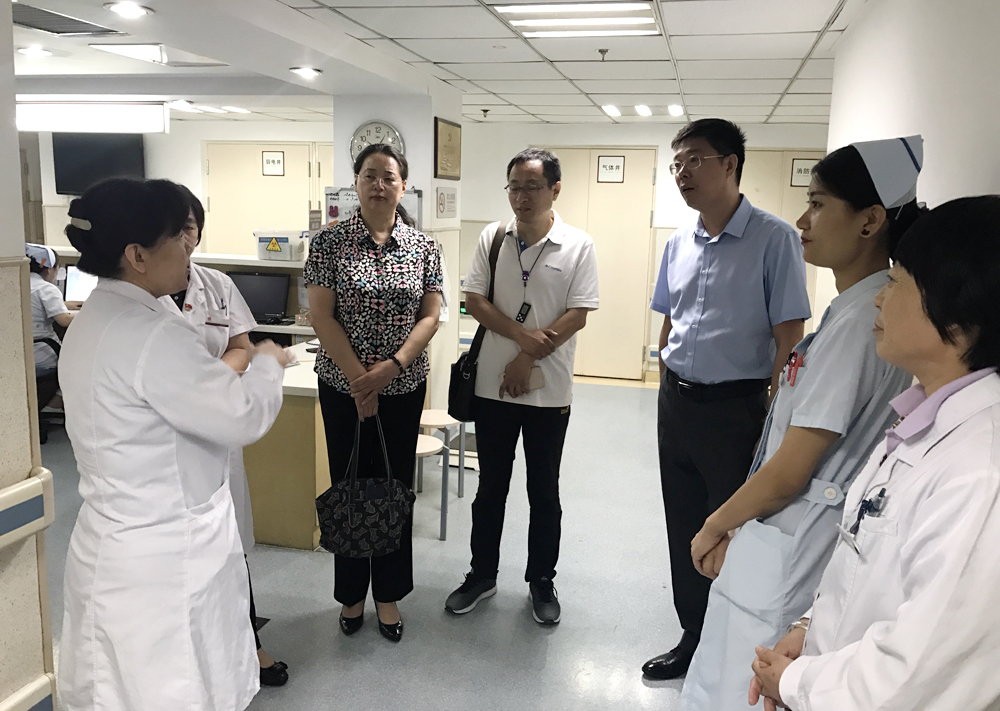 鄂伦春卫计局到北京市二龙路医院考察学习.jpg 鄂伦春卫计局到北京市二龙路医院考察学习.jpg