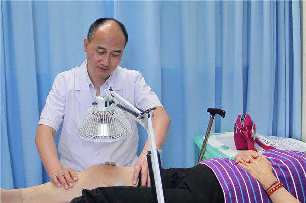 专病门诊.jpg 专病门诊.jpg