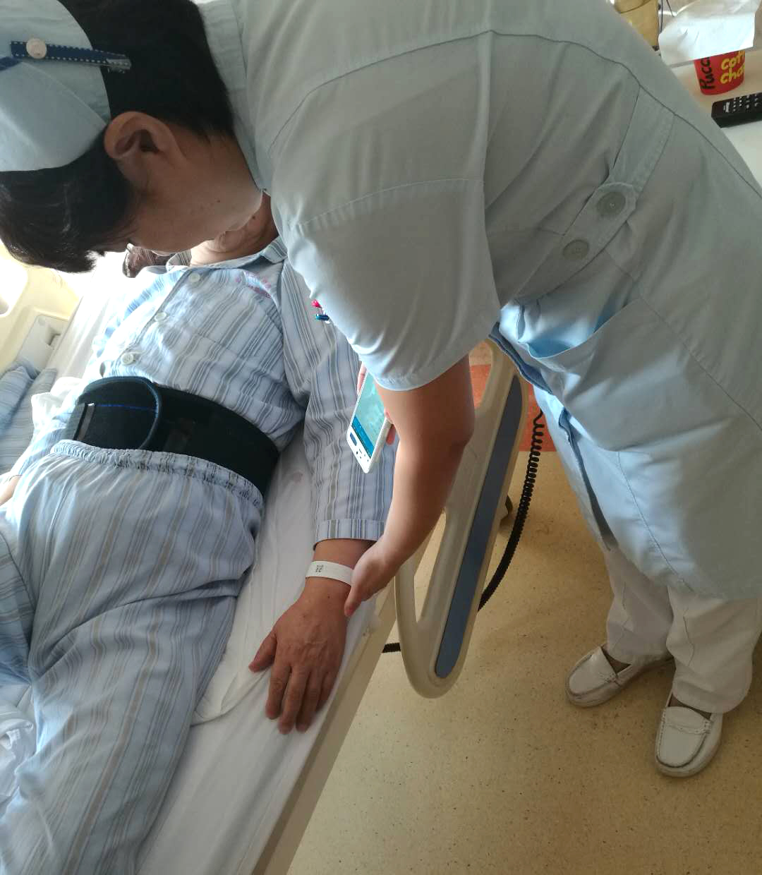 移动护理112.jpg 移动护理112.jpg