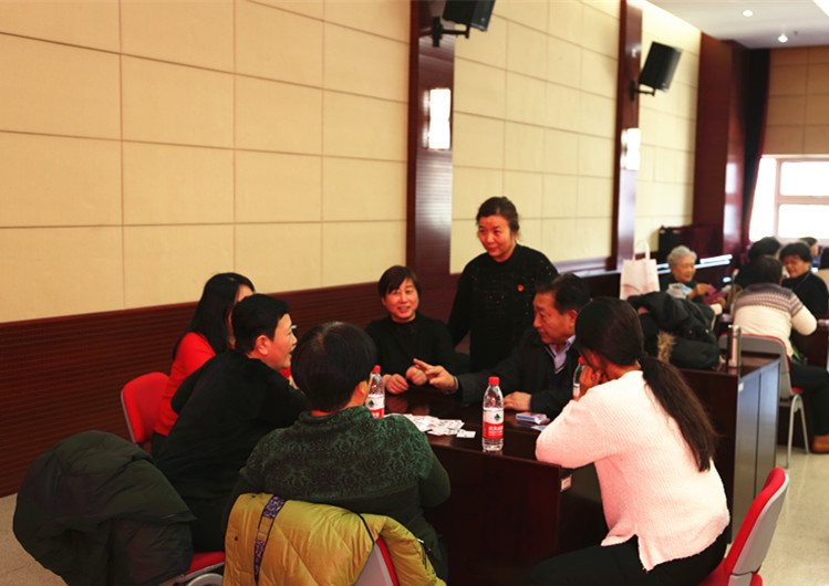 老有所乐,乐在棋中1.jpg 老有所乐,乐在棋中1.jpg