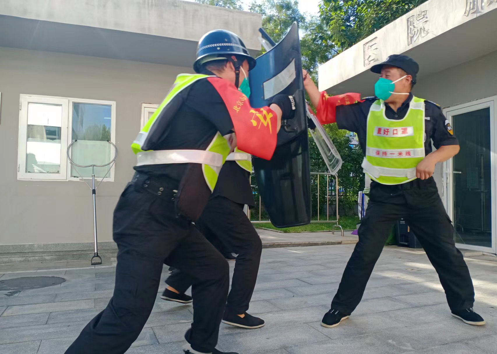 技能培训1.jpg 技能培训1.jpg