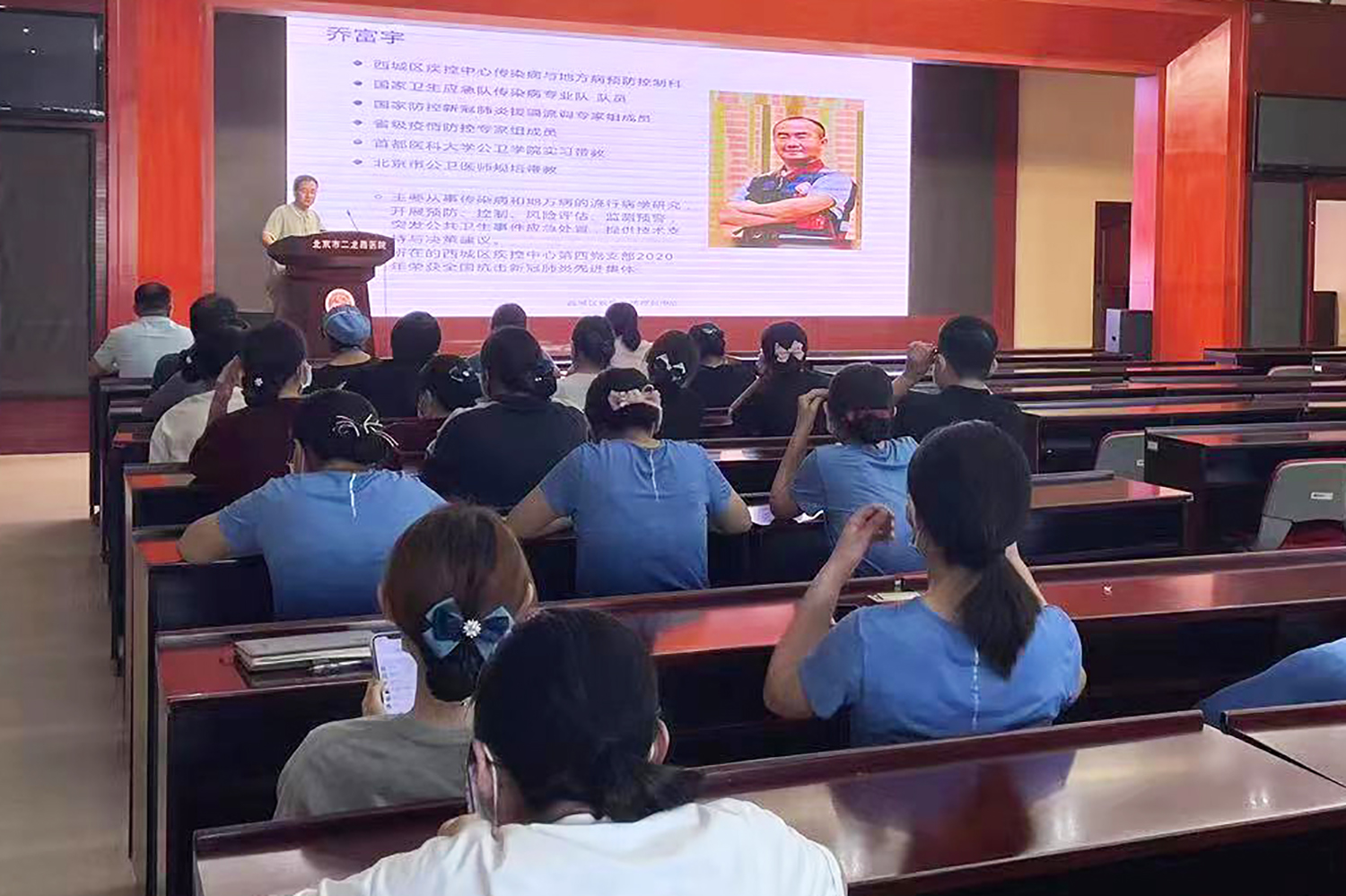 王青波主任讲话.jpg 王青波主任讲话.jpg